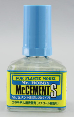 Mr. Cement S - lepidlo na plast 40ml - Gunze