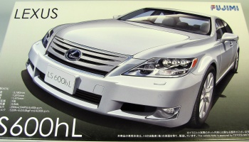 Lexus LS600HL - Fujimi