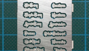 SLEVA 30% DISCOUNT - Chrome emblem set - Highlight Model Studio