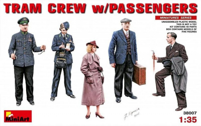 1/35 Tram Crew with Passengers