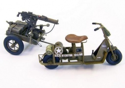 1/35 U.S. Airborne scooter with machine gun