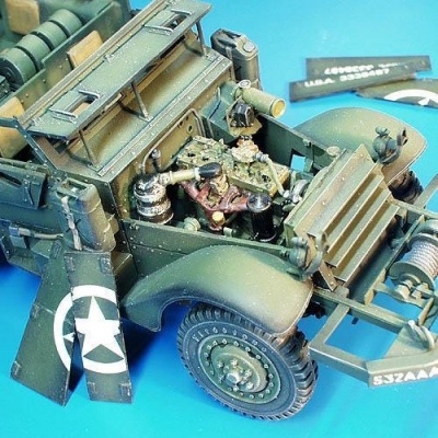 1/35 U.S. Troop Carrier Halftrack - engine set