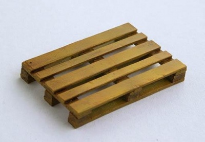 1/35 Wooden pallet