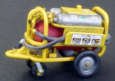 1/48 Tri-max Extinguisher