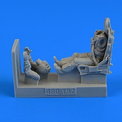 1/48 USAF Fighter Pilot with ejection seat for F-1