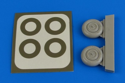 1/48 Yak-3 wheels & paint masks