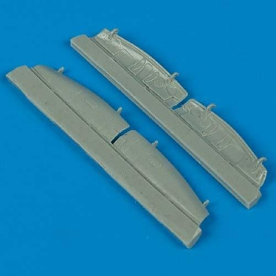 1/72 Mosquito underccarriage covers