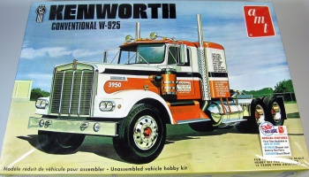 Kenworth Coventional W-925 1/25 - AMT