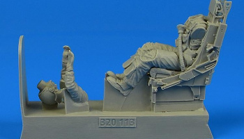 1/32 USAF Pilot for F-105 with ejection seat