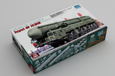 15U175 TEL of RS-12M1 Topol-M ICBM complex 1/35 - Trumpeter