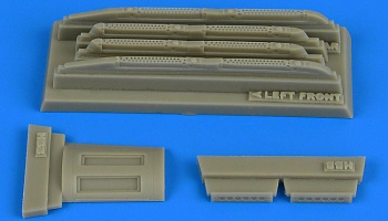 1/48 Su17M3/M4 Fitter K fully louded chaff/flare d