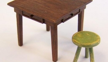 1/35 Table and molar