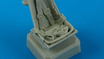 1/72 Bf 109E seat with safety belts