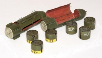 1/35 German supply bombs