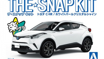 The Snap Kit Toyota C-HR 1/32 - Aoshima