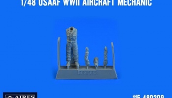 1/48 USAAF WWII Aircraft Mechanic