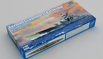 SLEVA 300,-Kč 23% DISCOUNT - German Scharnhorst Battleship 1:700 - Trumpeter