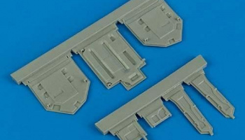 1/32 F-86 Sabre undercarriage covers