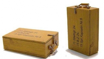 1/35 German box for grenades