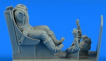 1/32 US NAVY WWII Pilot with ej. seat for F4U Corsair for TRUMPETER kit