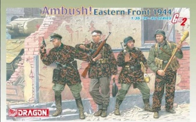 AMBUSH (EASTERN FRONT 1944) (1:35) - Dragon