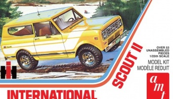 International Harvester Scout II Truck 1:25 - AMT