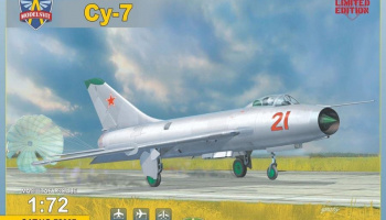 1/72 Sukhoi Su-7 Soviet fighter