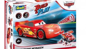 Build & Play auto 06562 - Lightning McQueen (1:20) - Revell