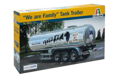 CLASSIC TANK TRAILER "We are family" (1:24) Model Kit 3911 - Italeri