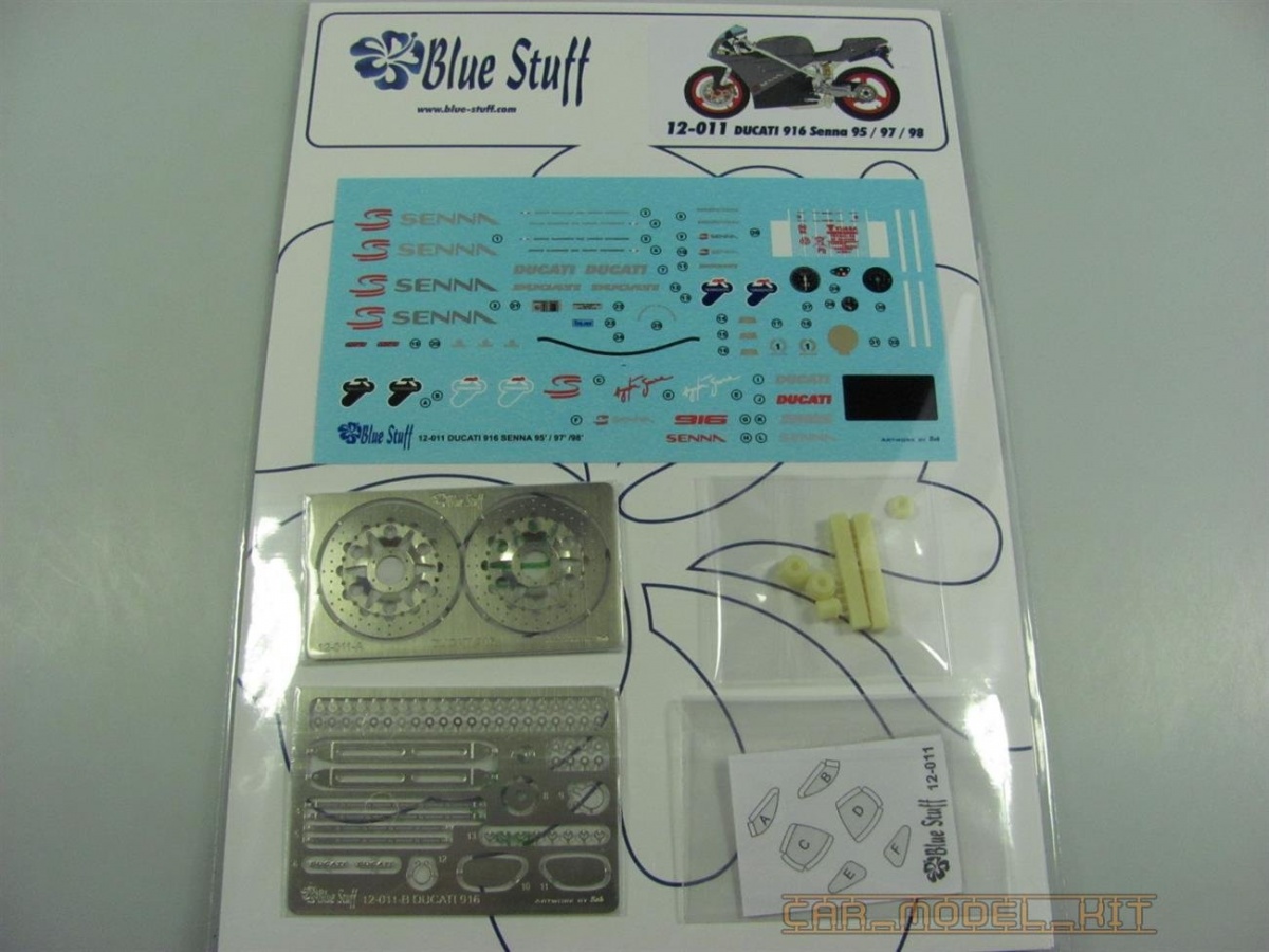 Ducati 916 Senna Transkit Blue Stuff Car model kit