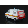 Ford Transit UK Police (1:24) Model Kit auto 3657 - Italeri