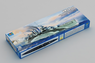 HMS Kent 1/700 - Trumpeter