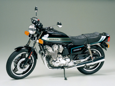 Honda CB 750 F (1:6) Model Kit - Tamiya