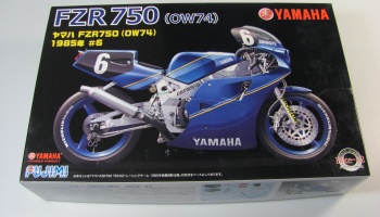 Yamaha FZR 750 - Fujimi