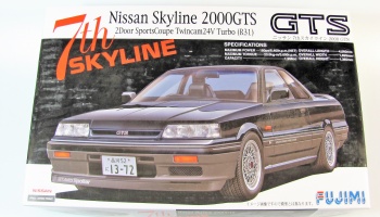 Nissan Skyline 2000 GTS - Fujimi