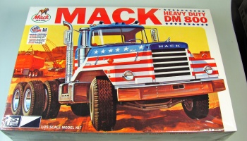 Mack Heavy Duty DM800 - MPC