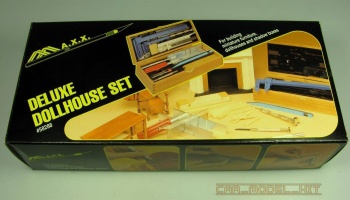 Deluxe Dollhouse Set - MAXX