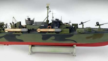 Model Kit loď PRM edice 5602 - ELCO 80' TORPEDO BOAT PT - 596 (1:35)