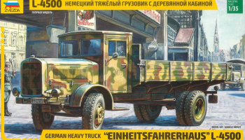 L-4500 Einheitsfahrerhaus (RR) (1:35) Model Kit 3647 - Zvezda
