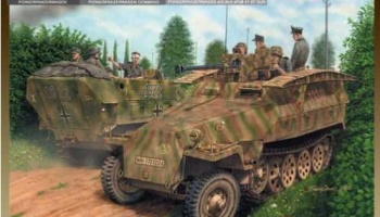 Sd.Kfz.251/7 Ausf.D PIONIERPANZERWAGEN (3 IN 1) (1:35) Model Kit military 6223 - Dragon