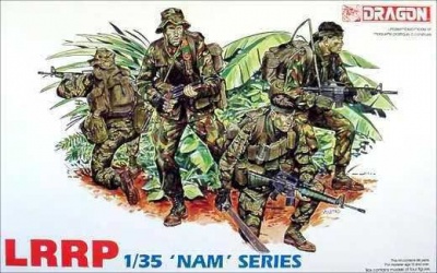 Model Kit figurky 3303 - LRRP (1:35) - Dragon