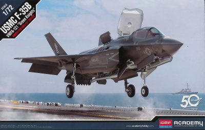 Model Kit letadlo 12569 - USMC F-35B VMFA-121 "Green Knights" (1:72)