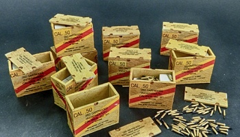 1/32 US ammunition boxes with cartons of charges