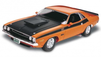 ´70 Dodge Challenger 2 'n 1 (1:24) Plastic ModelKit MONOGRAM 2596 - Revell