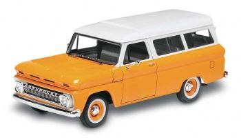 Plastic ModelKit MONOGRAM auto 4409 -  '66 Chevy® Suburban™ (1:25) - Revell