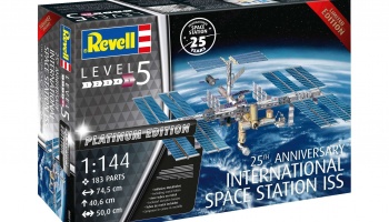 Plastic ModelKit vesmír 05651 - 25th Anniversary ISS "Platinum Edition" (1:144)