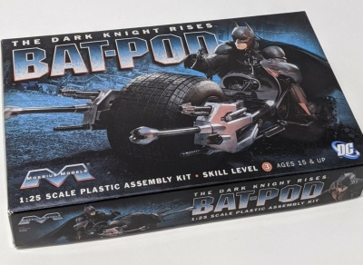 SLEVA 180,-Kč Discount 25% - Bat-Pod The Dark Knight Rises 1/25 - Moebius Models