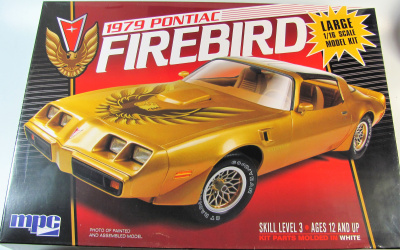 SLEVA 250,-Kč 20% DISCOUNT - Pontiac Firebird 1979, 1:16 - MPC