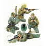 SLEVA 90,-Kč 43% DISCOUNT - Model Kit figurky - German Sniper Team (1:35) – Zvezda