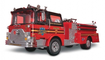 Snap Kit MONOGRAM truck 1225 - Max™ Mack Fire Pumper (1:32) - Revell